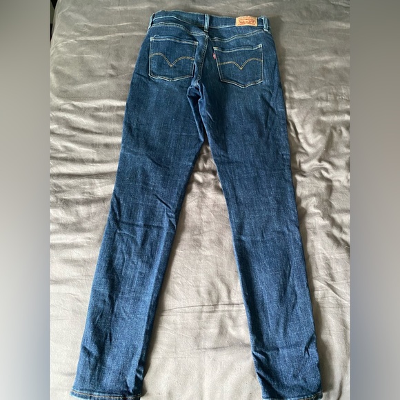 Levi’s 311 Shaping Skinny in medium-blue wash, size 28 - Picture 4 of 4